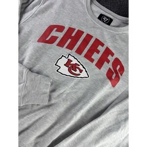 KC Chiefs Crewneck Sweatshirt Large 47 Brand Gray NFL Logo Spellout